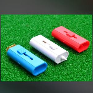 Готовый к отправке небольшой карманный инструмент для чистки клюшек для гольфа 2 в 1, необходимые аксессуары для гольфа - Product Image 3