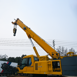   Grue télescopique sur chenilles XGTC30 de 30 tonnes reconditionnée par la marque, grue mobile de levage - Product Image 6