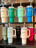 Vaso Térmico de Viaje de 40 oz con Asa Cómoda, Pajita de Plástico y Aislamiento al Vacío de Acero Inoxidable
