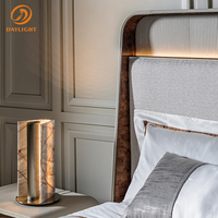 Fabrikpreis Maßanfertigung Hochwertiges Italienisches Design Luxus-Schlafzimmermöbel Großes Kopfteil Schlafzimmerbett