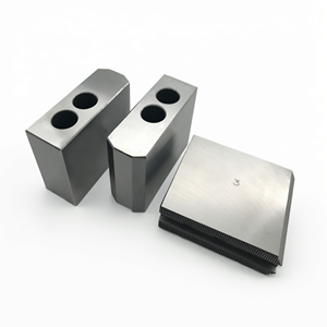 Mordazas de mandril de 3 mordazas altas y gruesas de hierro fundido, blandas y duras, para mandril de presión de aceite de torno CNC - Product Image 1