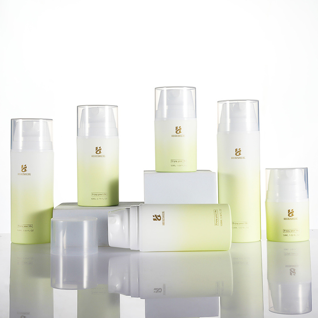 Factory white PP airless bottle 30ml 50ml 80ml 100ml 120ml 150ml  airless pump bottle for cosmetic
