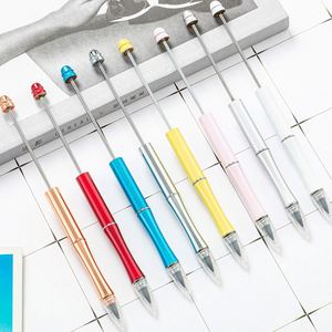Bolígrafo Eterno Metálico con Cuentas, Lápiz Infinito de 16 Colores, Lápiz sin Tinta, Cabezal Reemplazable, Bolígrafo Mágico que No Ensucia las Manos - Product Image 1