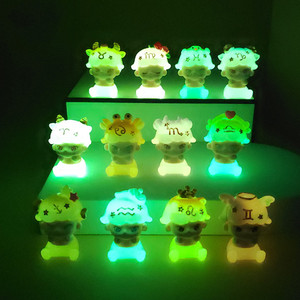 Figuras de Resina Pintadas a Mano con Signos del Zodiaco Luminosos de Dibujos Animados, Ecológicas y Lindas, para Regalos de Navidad y Año Nuevo <span class=keywords><strong>Chino</strong></span> - Product Image 2
