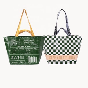 Grand sac fourre-tout pliable imprimé de logo personnalisé imperméable PP tissé promotionnel en polypropylène laminé shopping pliable pour les cadeaux - Product Image 1