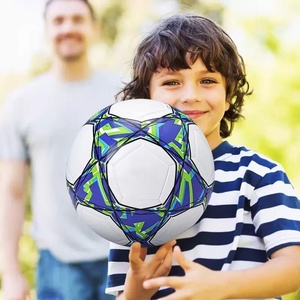 Pallone da Calcio Mondiale 2026 Misura 5 in Pelle PU con Pannelli a Patch, Pallone Ufficiale da Partita per Coppa Europa, Champions League e Allenamento - Product Image 3