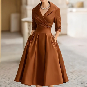 Nuovo Abito <span class=keywords><strong>Lungo</strong></span> Elegante da Donna Europeo e Americano 2025 in <span class=keywords><strong>Raso</strong></span> a Vita Alta Snellente Antistatico - Product Image 4