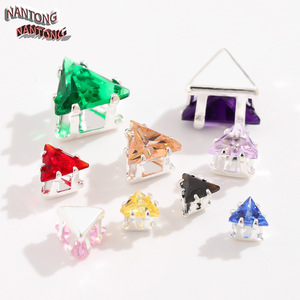 Nantong Triangular Zircon Claw Diamonds 4x4mm Silver Base DIY Jewelry Accessories <b>Crystal</b> Fashion Parts - Product Image 4