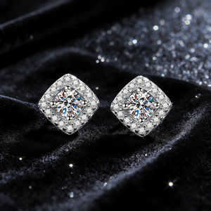 Luxe S925 sterling zilveren miniatuur suikerklontje moissanite diamanten oorringen voor heren en dames - Product Image 1