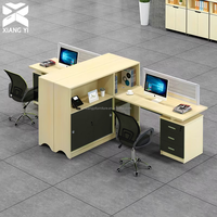Bureau modulaire pour 4 à 6 personnes, espaces de coworking, table de bureau, poste de travail, postes de travail ouverts pour le personnel, mobilier de bureau