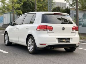 รถยนต์มือสอง <span class=keywords><strong>Volkswagen</strong></span> Golf ปี <span class=keywords><strong>2014</strong></span> รุ่น 1.4TSI เกียร์อัตโนมัติ รุ่น Luxury เครื่องยนต์เบนซิน แบบ Hatchback ขายส่งและขายปลีก - Product Image 2