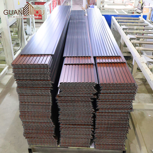 Plafón <span class=keywords><strong>de</strong></span> PVC <span class=keywords><strong>de</strong></span> Alta Calidad con Aspecto <span class=keywords><strong>de</strong></span> Madera Impermeable para Decoración <span class=keywords><strong>de</strong></span> Interiores - Product Image 2