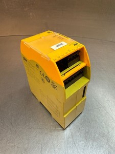 Plc S11 C 24vdc <strong>8n</strong>/o 1n/c 751111 (3.5.1) for Warranty Product - Product Image 2