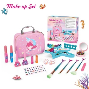 Venta caliente sirena maleta Playhouse juguete agua Soluble Nail Art y sombra <span class=keywords><strong>de</strong></span> ojos <span class=keywords><strong>para</strong></span> <span class=keywords><strong>niñas</strong></span> juego <span class=keywords><strong>de</strong></span> simulación y preescolar - Product Image 4