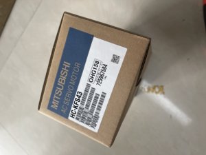 Moteur servo AC Mitsubishi 100% neuf et original HC-KFS43 - Product Image 1