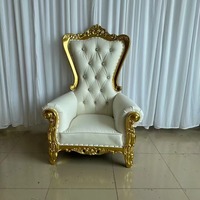 Chaise de Canapé Moderne en Bois Massif Plastique PC pour Salle à Manger Hôtels Événements Banquets Utilisation Extérieure pour les Mariages Mandaps