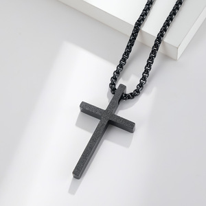 Fuente de comercio electrónico transfronterizo: colgante de cruz minimalista, de nicho y personalizado de acero de titanio esmerilado, directo de fábrica - Product Image 3