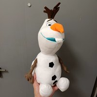 Meilleur prix Olaf jouets en peluche dessin animé Anime bonhomme de neige Olaf peluche jouets Figure modèle doux peluche poupée oreiller pour enfants cadeau