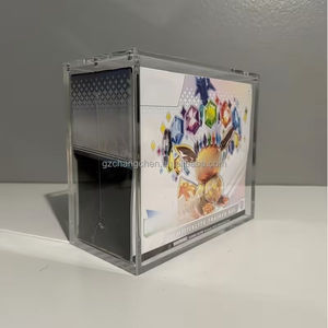 Boîte de protection pour cartes Pokémon en acrylique moderne personnalisée en usine, transparente, épaisse, avec couvercle magnétique, portable - Product Image 1