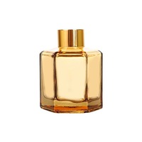 Bouteille de parfum en verre sans flamme incolore à six faces pour voiture et usage domestique bouteille de diffuseur d'huile essentielle et de rotin