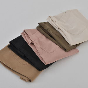 Tablier de cuisine en coton et lin doux croisé avec logo personnalisé de style français pour femme - Product Image 4