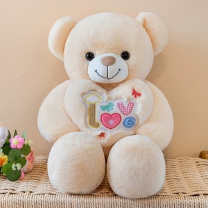 Orsacchiotto Gigante di Peluche Multicolore con Fiocco a Quadretti e Cuore Ricamato per Regalo di San Valentino - Product Image 5