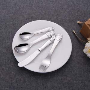 ชุดช้อนส้อม4ชิ้นสำหรับเด็กทำจากกระจกขัดเงารูปการ์ตูนน่ารักบนด้ามจับ304 - Product Image 2