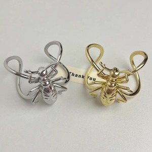 Brazalete de moda Vintage para mujer para pulsera, diseño abierto en forma de hormiga de Metal hueco - Product Image 4