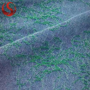 Огнестойкая эластичная ткань из денима с узором «Процветающие цветы», окрашенная в массе, 80% хлопок, 20% полиэстер, с ПУ-покрытием, экологичная, водоотталкивающая - Product Image 1