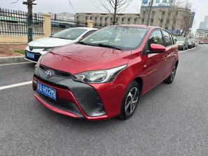 Toyota Yaris 2016, transmission automatique, essence, excellent état, berline pratique 5 places, voiture d'occasion abordable - Product Image 2