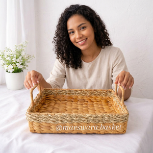 CLARA MIX SEAGRASS Plateau de service en jacinthe d'eau naturelle, panier de rangement tressé à la main avec poignées, organisateur de décoration rustique pour la maison - Product Image 2