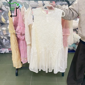 Vendita all'Ingrosso YIJIAYI Abiti Lunghi Floreali di Alta Qualità per Signore a Prezzi Accessibili con Eccellente Qualità - Product Image 5