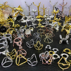 Оптовая продажа, различные металлические подставки для дисплея, базовые кристаллы, сферические Металлические Подставки Для Dec - Product Image 1