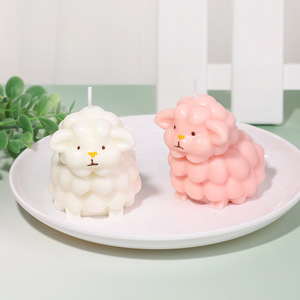Bougie de massage en cire de soja rose et blanche en forme de mouton, à faible température, pour adultes - Product Image 2