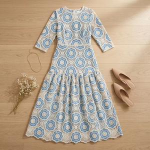 Fabricante de Vestidos Profesionales, Servicio OEM de Ropa Personalizada, Vestido Maxi Elegante Azul con Encaje Floral para Mujer, Vestido de Vacaciones con Volantes - Product Image 1