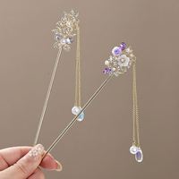 Épingles à cheveux pour femmes, bâtonnets à cheveux de style ancien, épingles à cheveux vintage en forme d'éventail à fleurs, nouvelle épinglette à cheveux en alliage de style chinois avec pompon oscillant
