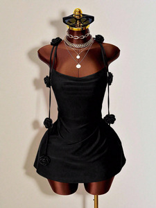 เดรสสั้นประดับดอกกุหลาบ 3 มิติสำหรับผู้หญิง ดีไซน์ไขว้หลัง ทรงเข้ารูป สำหรับงานปาร์ตี้ แฟชั่น - Product Image 2