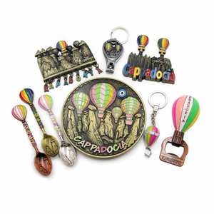 Aimant de réfrigérateur en métal personnalisé pour la Turquie, souvenir de Cappadocia, avec ballon à air, fabriqué par une usine professionnelle avec 16 ans d'expérience - Product Image 2