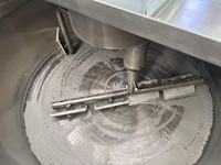 Klein-schaal 300 kg/uur Cassave Garri verwerkingsmachines Cassavevlokken productie in Nigeria