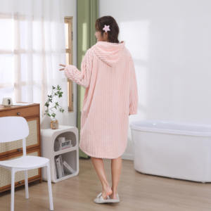Custom logo Shower Robe Beauty Salon Recommend Sexy SPA Bathrobe Gift for Girls Popular pink Girls Family <strong>Dressing</strong> <strong>Gown</strong> - Product Image 1