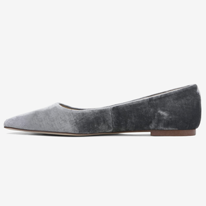 <span class=keywords><strong>Scarpe</strong></span> da <span class=keywords><strong>Donna</strong></span> Personalizzate OEM con Tomaia in <span class=keywords><strong>Velluto</strong></span> Traspirante, Punta Affusolata e Suola Piatta alla Moda - Product Image 4