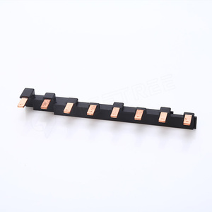 Kit d'assemblage haute tension pour barre omnibus B4 2P 63A, pour panneau électrique, <span class=keywords><strong>disjoncteur</strong></span> et connexion de système de barres omnibus - Product Image 1