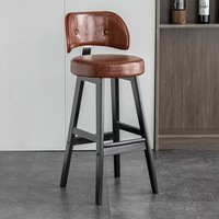 Tabouret de bar à dossier haut en bois massif de style européen Design moderne Chaise en cuir de vachette simple et luxueuse avec cuir véritable pour un usage domestique