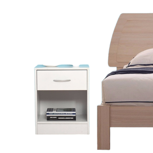 ตู้เก็บของไม้เนื้อแข็งสไตล์เรียบง่ายสำหรับห้องนอน พร้อมลิ้นชักเก็บของข้างเตียง - Product Image 1