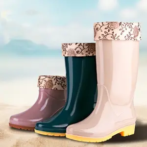 Botas de lluvia clásicas de pvc para mujer, venta al por mayor, fábrica