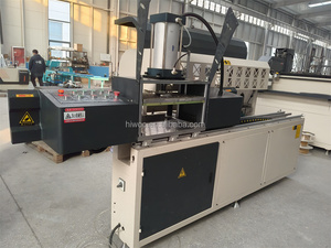 Machine de fraisage à queue moyenne <span class=keywords><strong>pour</strong></span> la fabrication de fenêtres et de portes en aluminium - Product Image 2