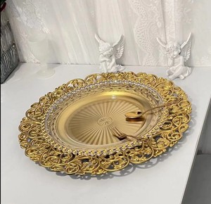 <span class=keywords><strong>Assiette</strong></span> de Présentation Personnalisée en Plastique PP, Motif Creux Doré de Luxe, 13 Pouces, Durable, Lot de 100 Pièces pour Banquets et Mariages, Vaisselle de Décoration de Table - Product Image 1