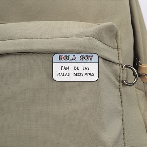 Pin esmaltado del Trío de <span class=keywords><strong>Memes</strong></span> Españoles, insignia para solapa, decoración para chaqueta y bolso de uso diario - Product Image 4