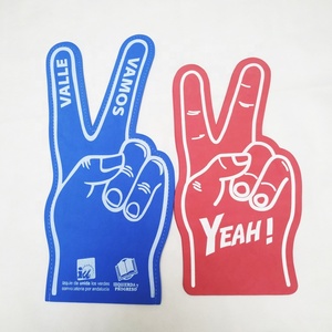 Pom-pom girl EVA écologique personnalisé applaudissant les mains fournitures <span class=keywords><strong>de</strong></span> fête colorées pour <span class=keywords><strong>la</strong></span> <span class=keywords><strong>victoire</strong></span> des événements <span class=keywords><strong>de</strong></span> football <span class=keywords><strong>de</strong></span> stade - Product Image 2