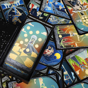 Baraja de <span class=keywords><strong>Tarot</strong></span> Espejo Roto Cuarta Edición, Estilo Vidrio de Iglesia Pintado, Borde Plateado Láser - Product Image 3